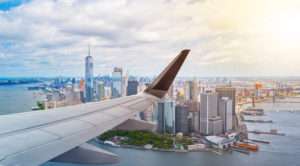 Read more about the article ​​COVID-19 Air Travel Tips For New York City Travelers